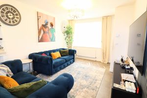 Lounge- click for photo gallery